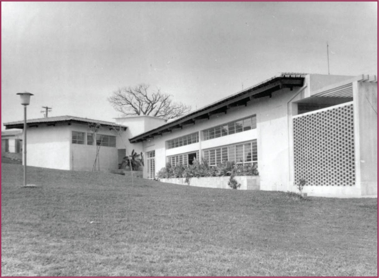 Prédio novo do Parque Infantil Violeta Dória Lins (1966)